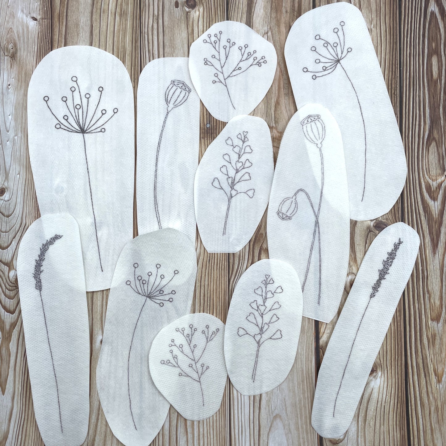 Autumn embroidery patches