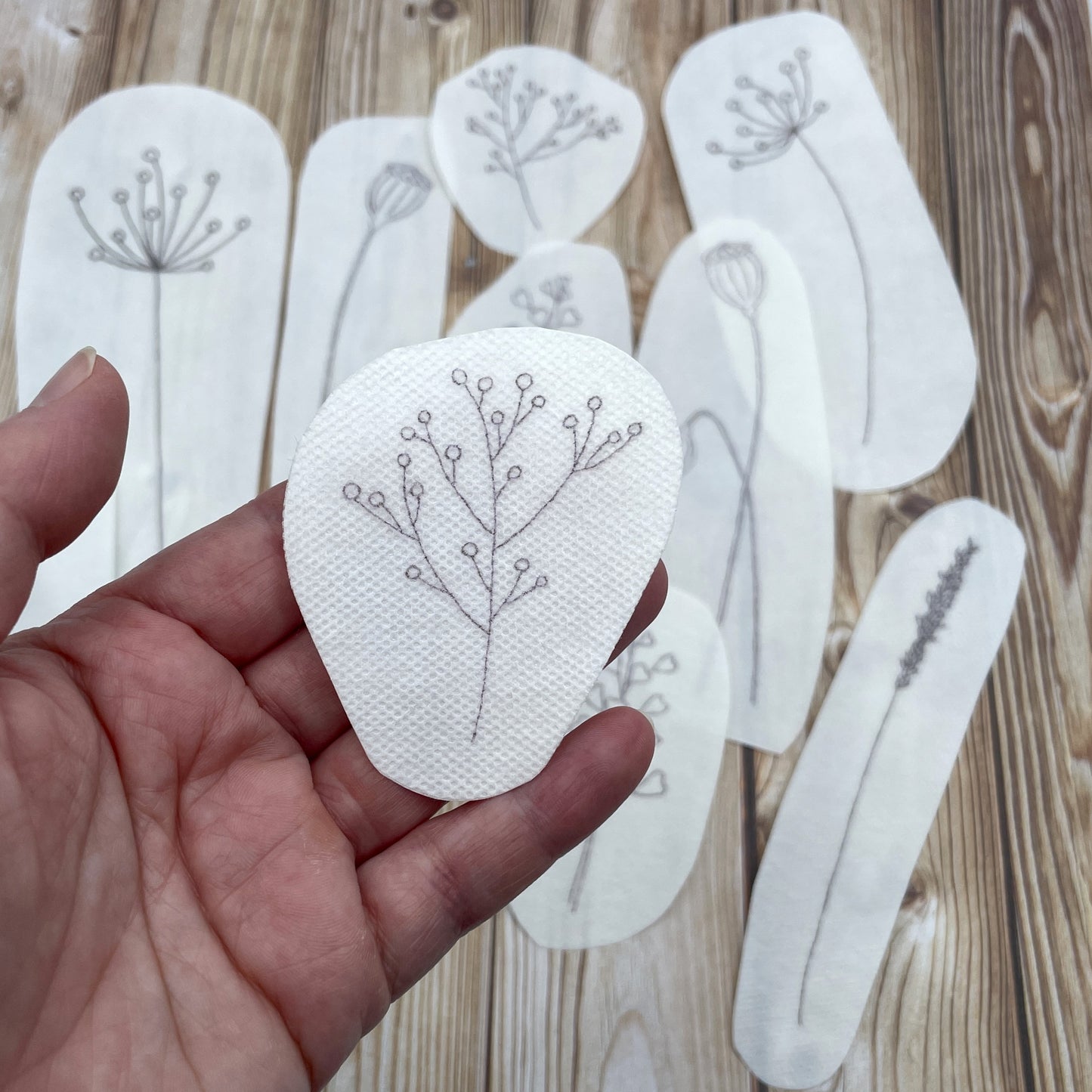 Autumn embroidery patches
