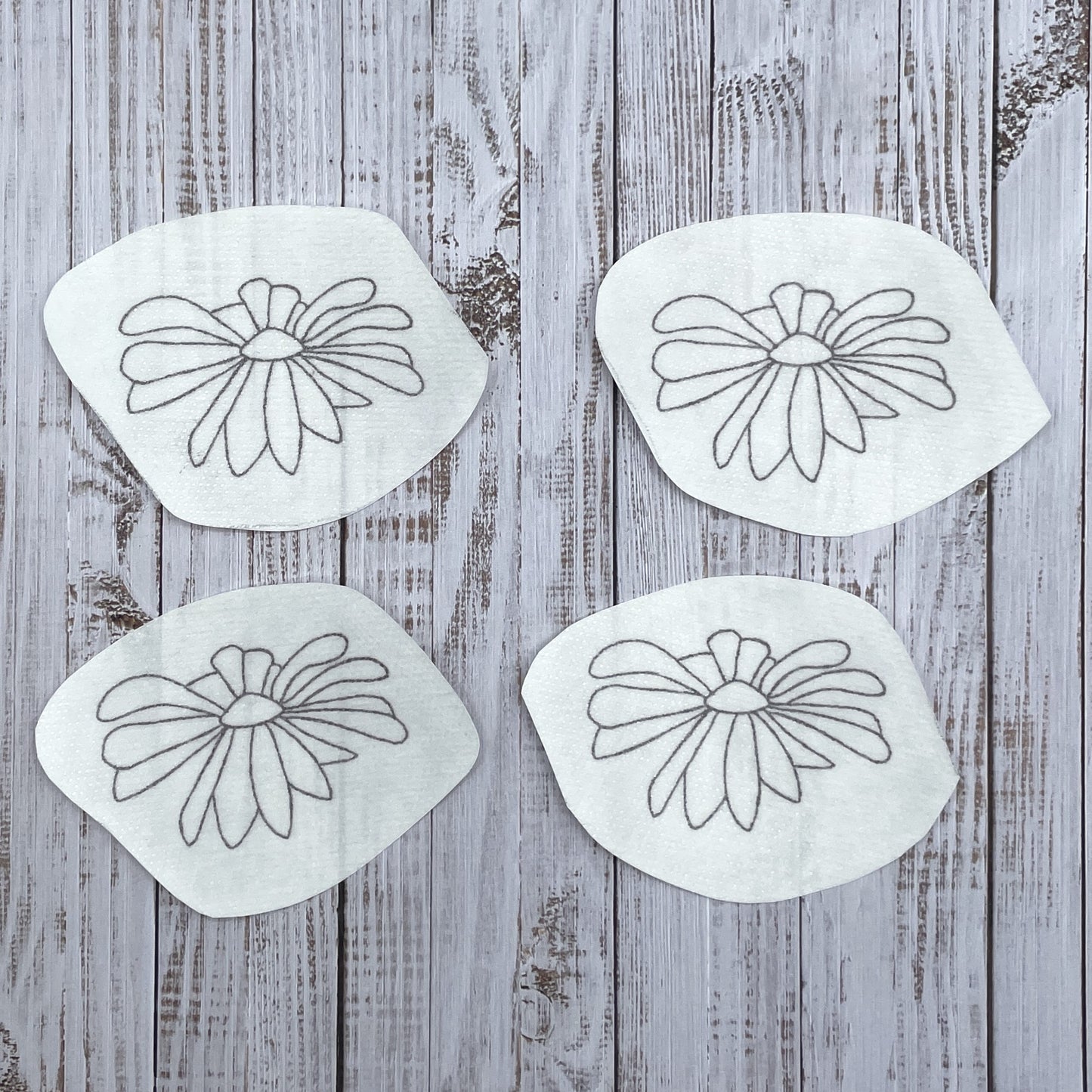 Ox eye daisy embroidery stickers | Napkin set