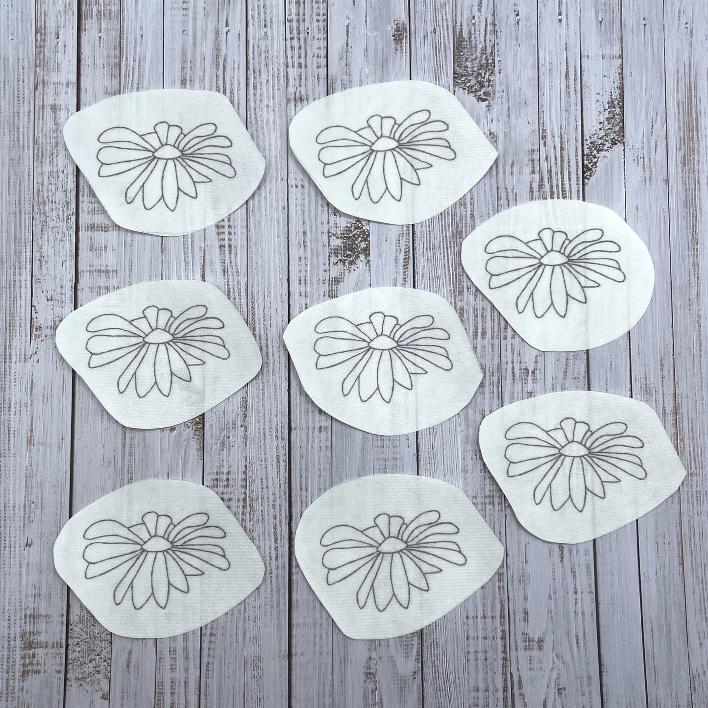 Ox eye daisy embroidery stickers | Napkin set