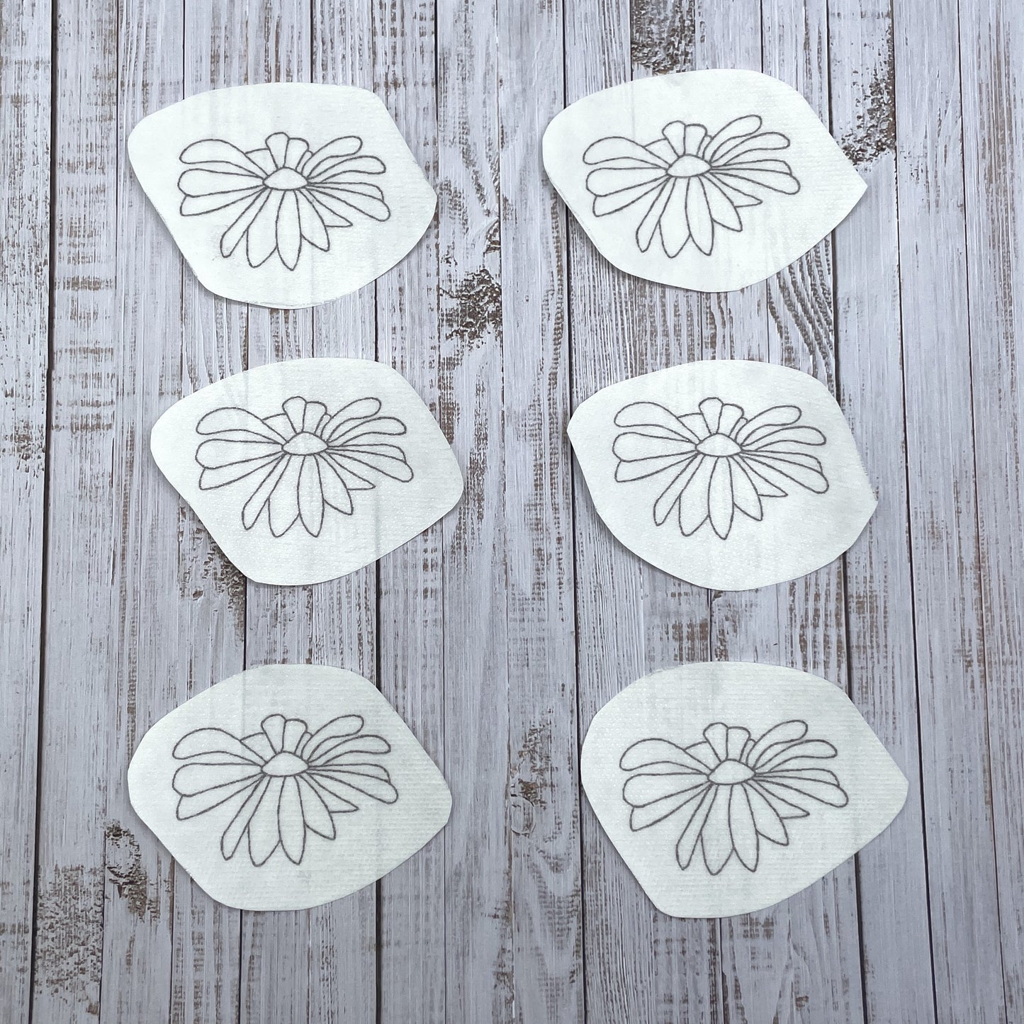 Ox eye daisy embroidery stickers | Napkin set